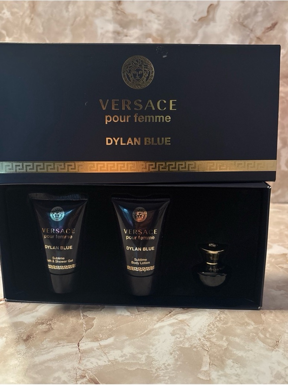 Versace Dylan Blue Women's Suncare Gift Set - Black & Gold